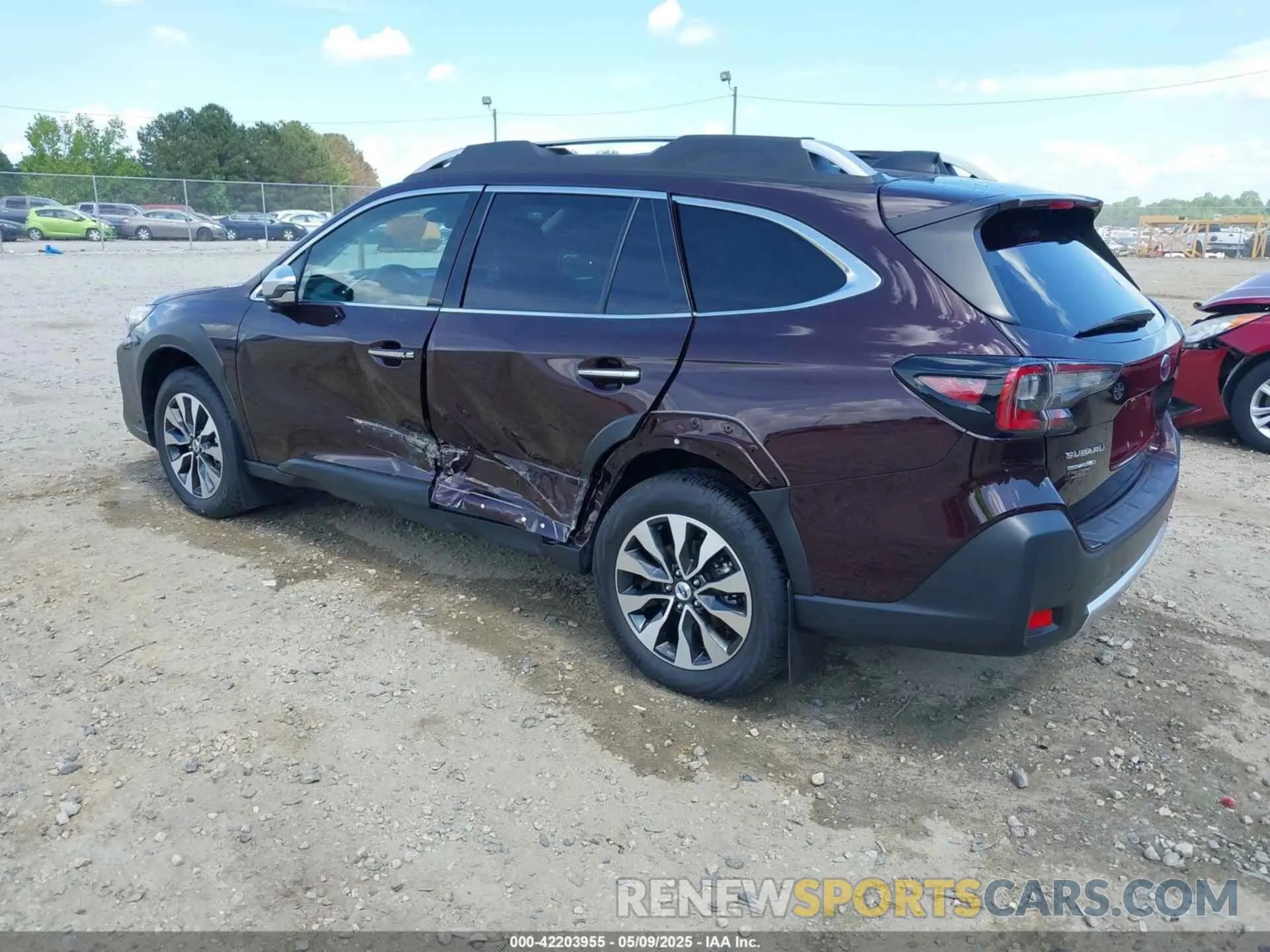 3 Photograph of a damaged car 4S4BTGPDXP3217139 SUBARU OUTBACK 2023