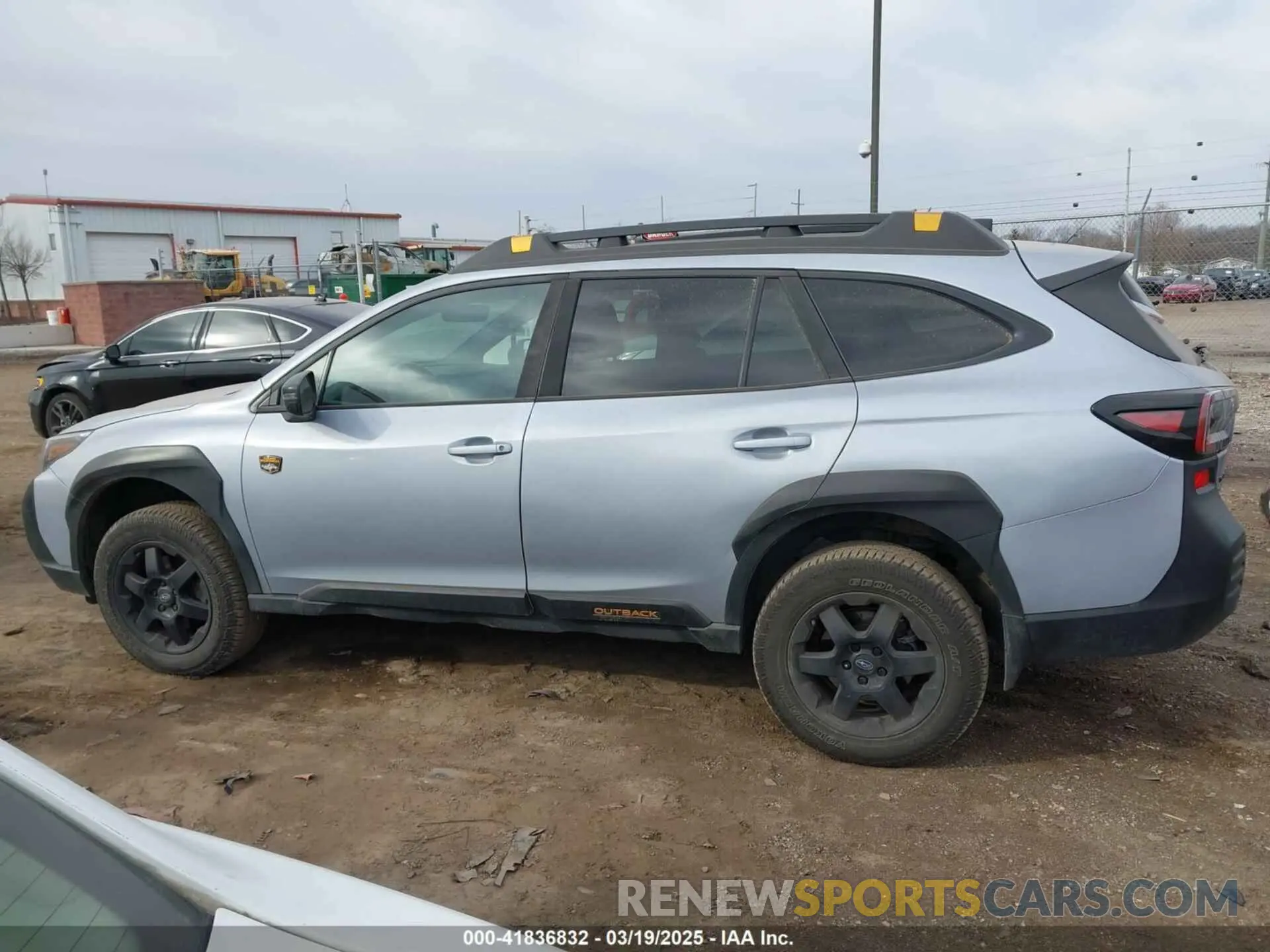 14 Photograph of a damaged car 4S4BTGUD5P3151149 SUBARU OUTBACK 2023