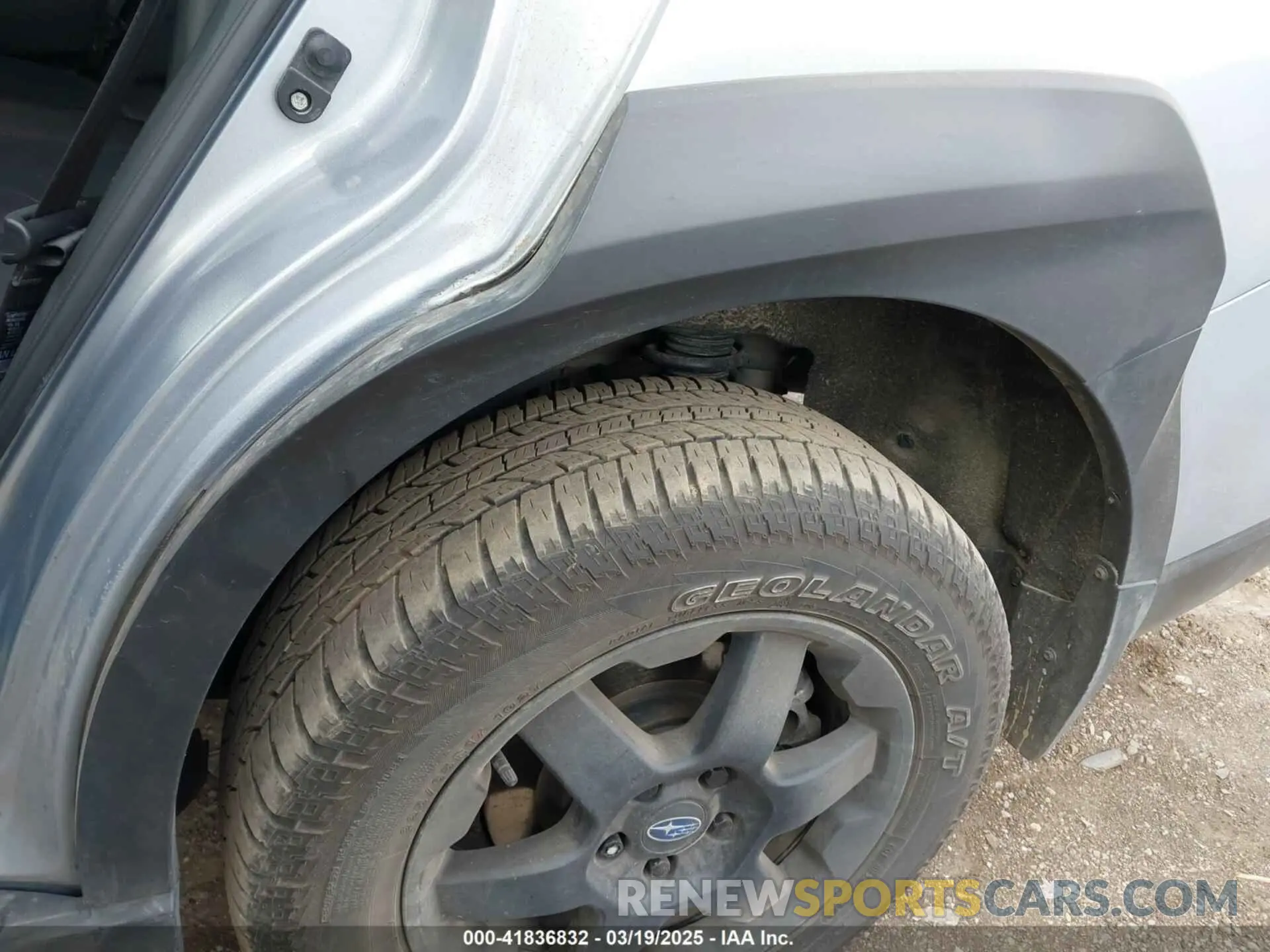 6 Photograph of a damaged car 4S4BTGUD5P3151149 SUBARU OUTBACK 2023