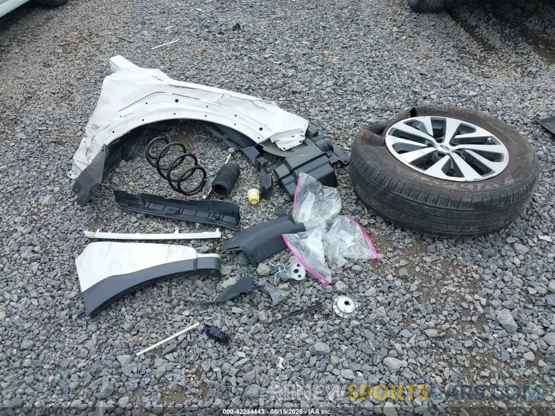 12 Photograph of a damaged car 4S4BTADC2R3213551 SUBARU OUTBACK 2024