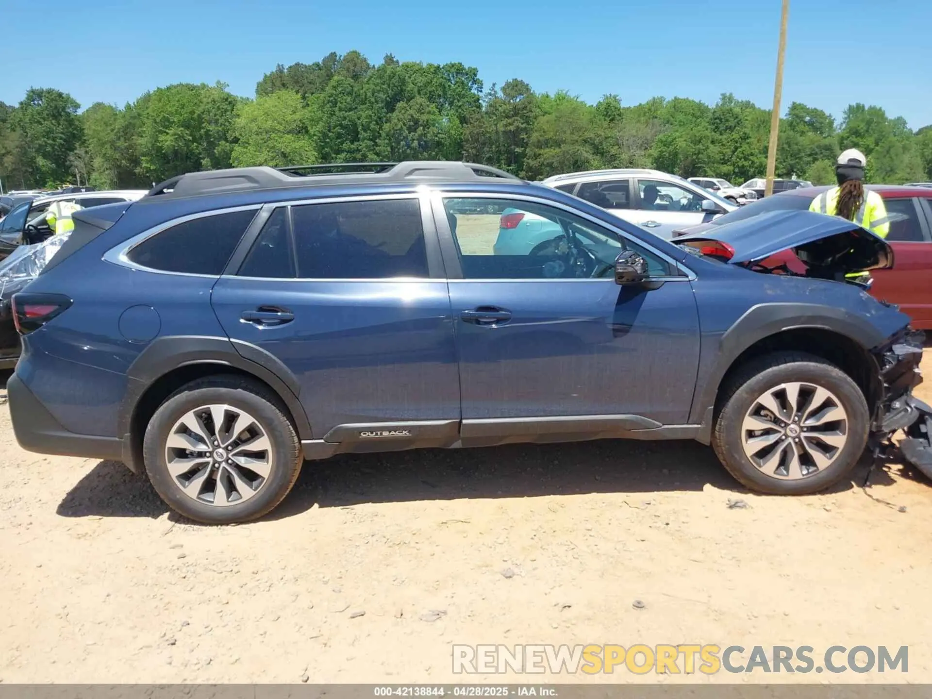 14 Photograph of a damaged car 4S4BTAMC6R3263997 SUBARU OUTBACK 2024