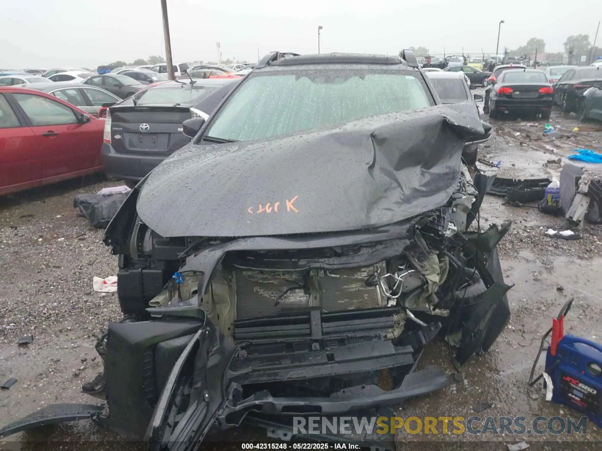 12 Photograph of a damaged car 4S4BTANC5R3142618 SUBARU OUTBACK 2024
