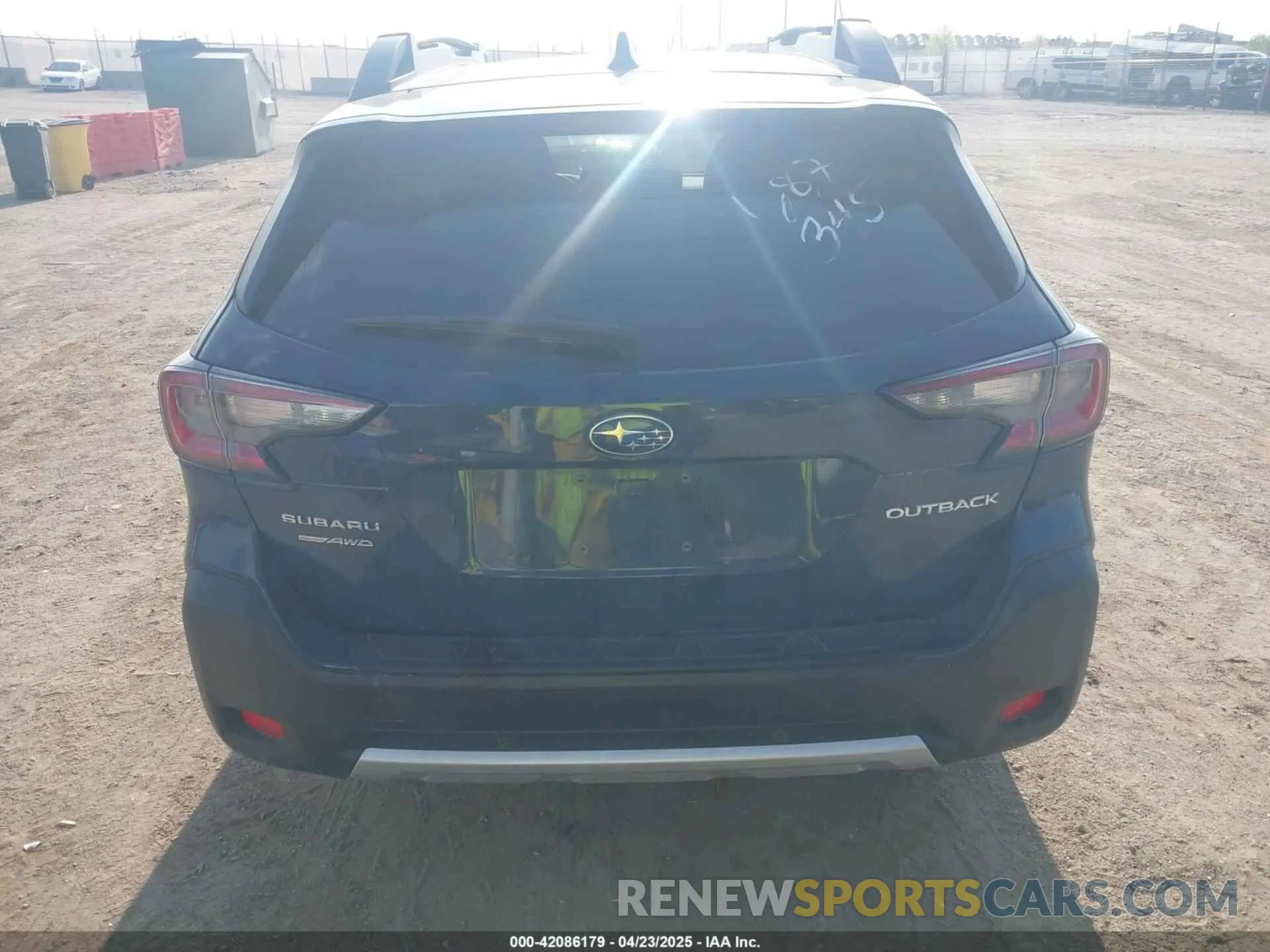 16 Photograph of a damaged car 4S4BTANC5R3286041 SUBARU OUTBACK 2024