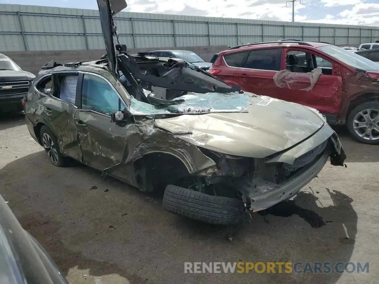 4 Photograph of a damaged car 4S4BTANC6R3104265 SUBARU OUTBACK 2024