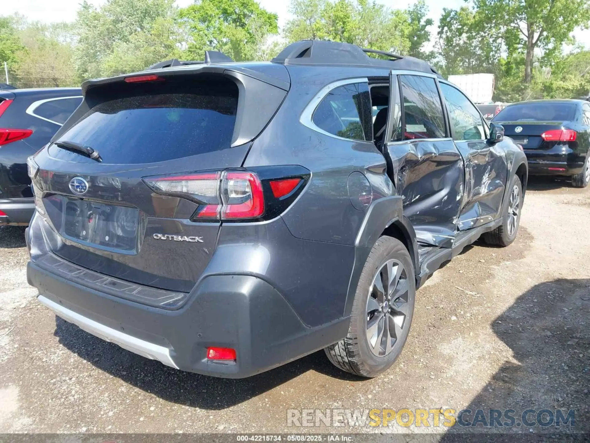 4 Photograph of a damaged car 4S4BTANCXR3191118 SUBARU OUTBACK 2024