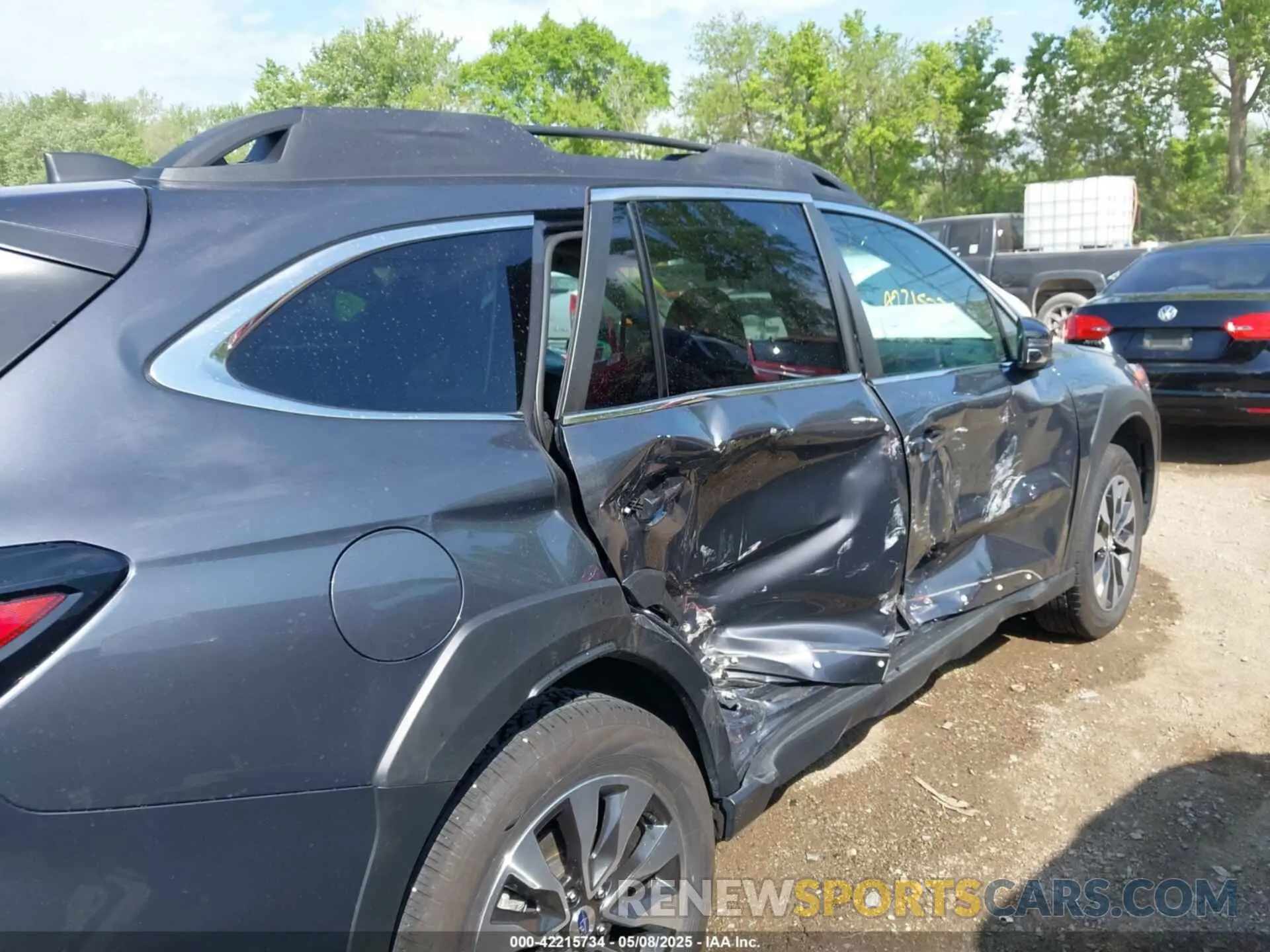6 Photograph of a damaged car 4S4BTANCXR3191118 SUBARU OUTBACK 2024