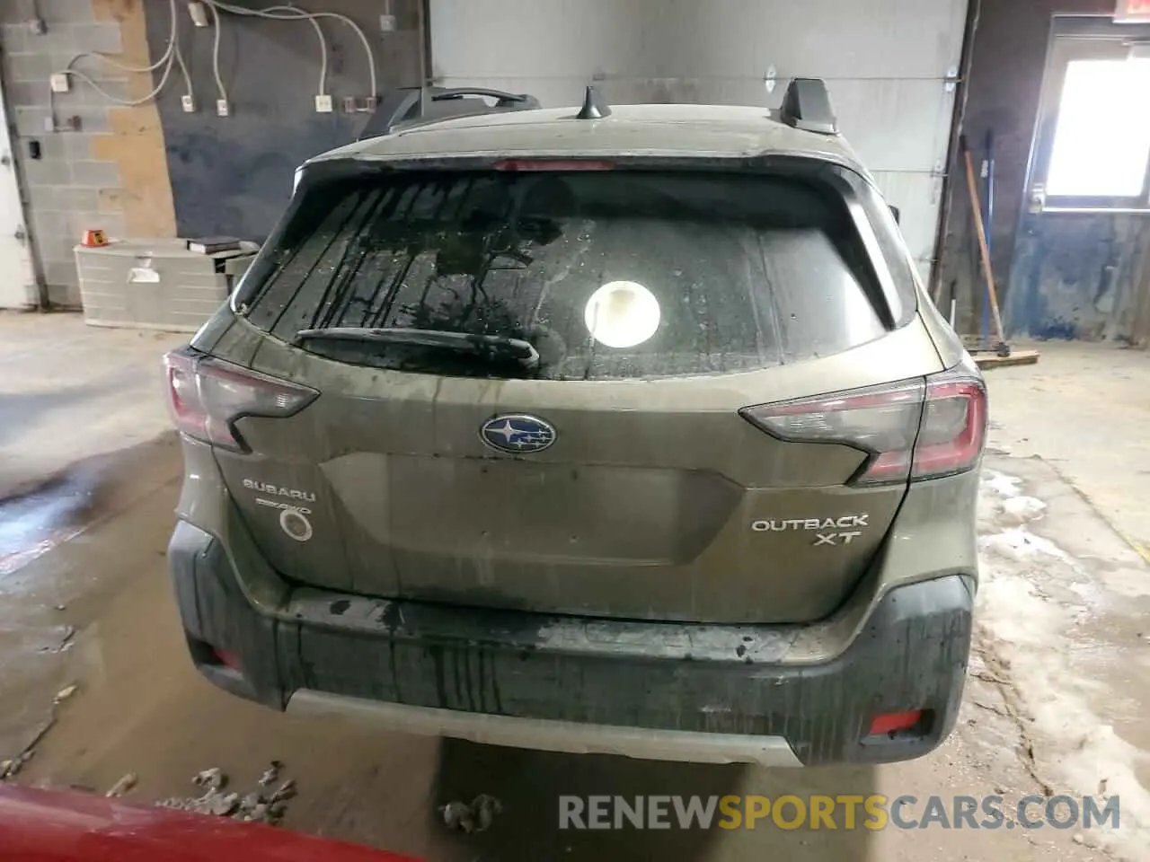 6 Photograph of a damaged car 4S4BTGND5R3231469 SUBARU OUTBACK 2024
