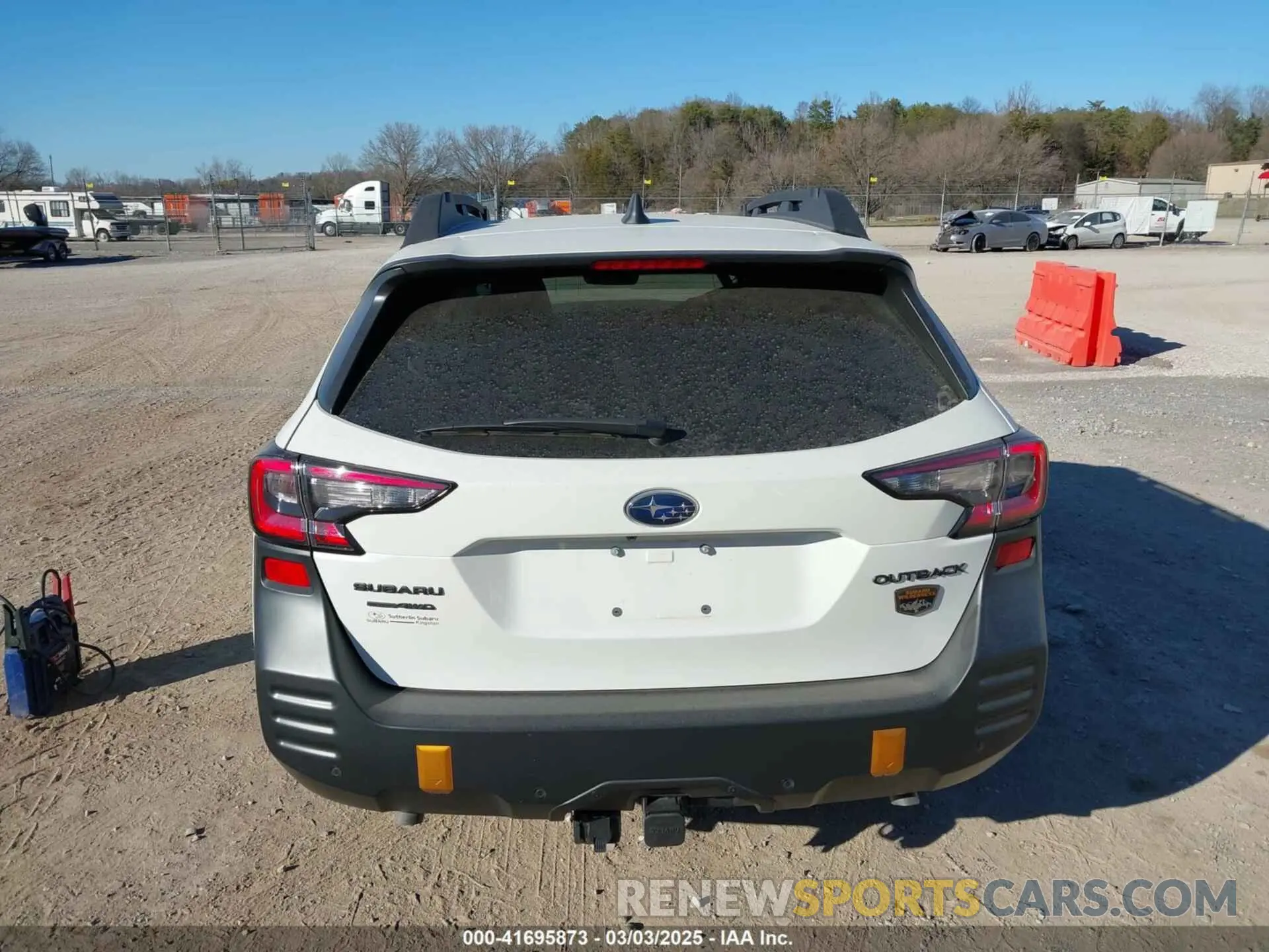 16 Photograph of a damaged car 4S4BTGUD4R3234123 SUBARU OUTBACK 2024