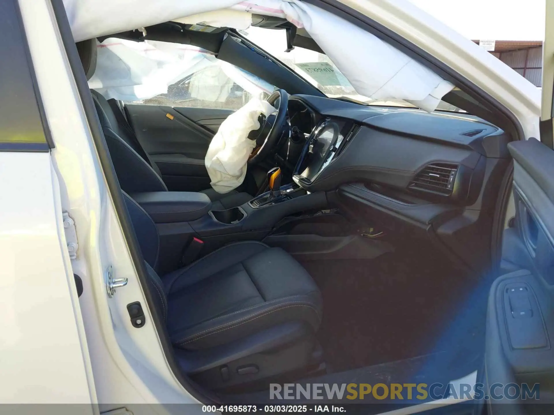 5 Photograph of a damaged car 4S4BTGUD4R3234123 SUBARU OUTBACK 2024