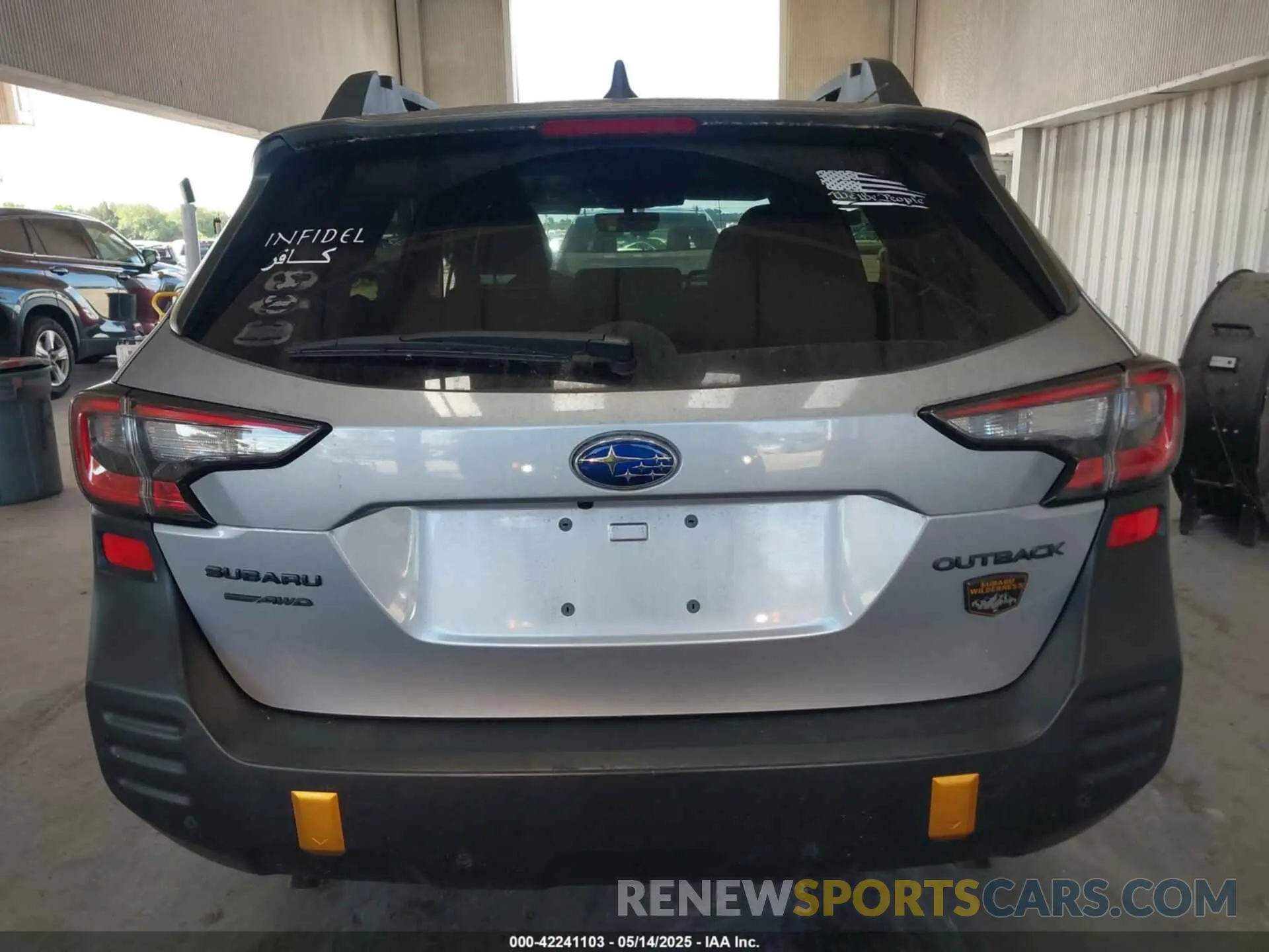 16 Photograph of a damaged car 4S4BTGUD7R3190439 SUBARU OUTBACK 2024