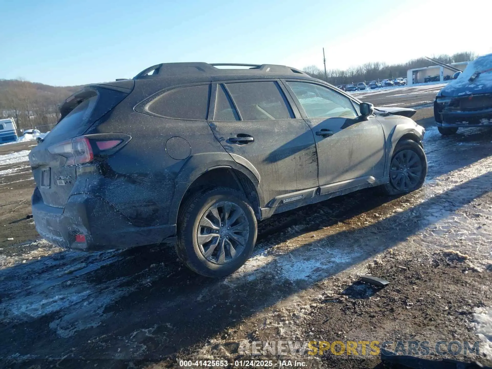 4 Фотография поврежденного автомобиля 4S4BTGLD2S3142113 SUBARU OUTBACK 2025
