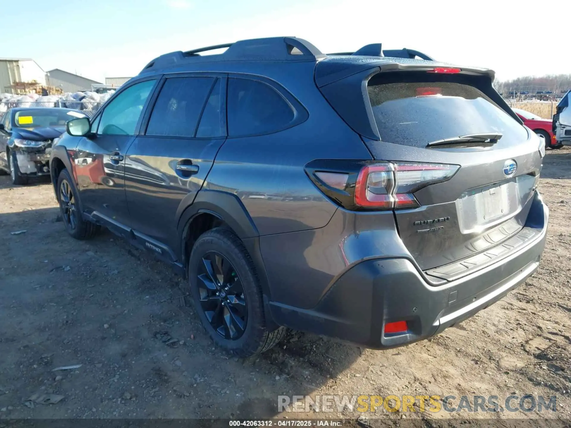 3 Фотография поврежденного автомобиля 4S4BTGLD8S3148403 SUBARU OUTBACK 2025