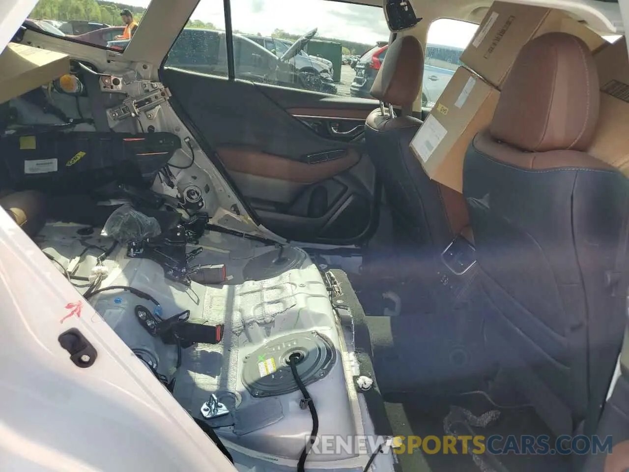 10 Photograph of a damaged car 4S4BTGPD9S3176558 SUBARU OUTBACK 2025