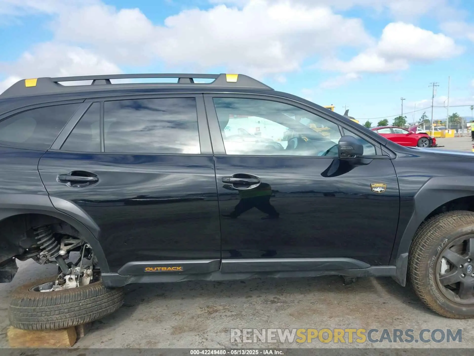 13 Photograph of a damaged car 4S4BTGUD0S3225683 SUBARU OUTBACK 2025