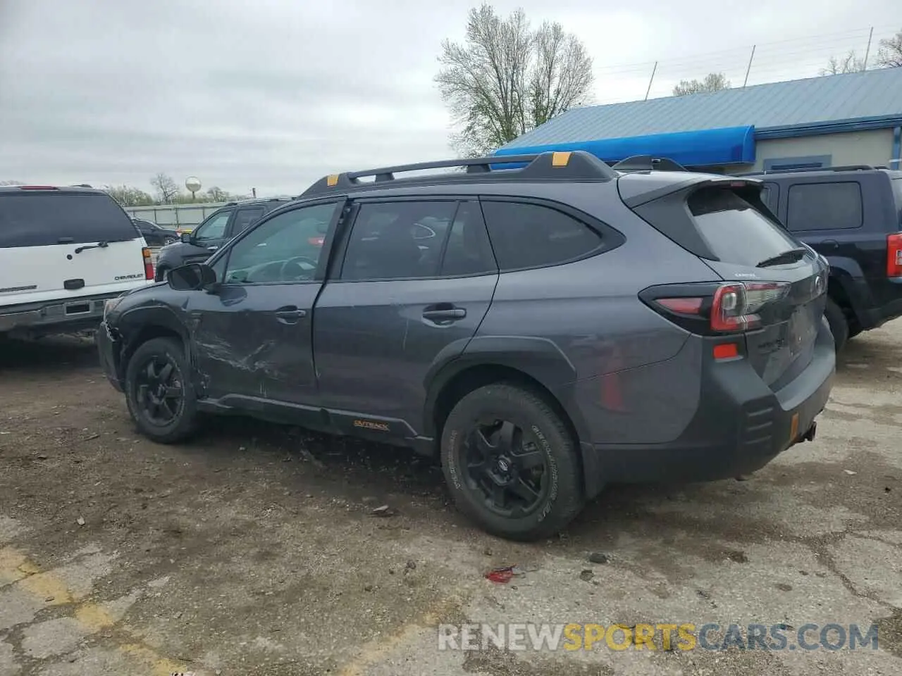 2 Photograph of a damaged car 4S4BTGUD1N3171654 SUBARU OUTBACK WI 2022