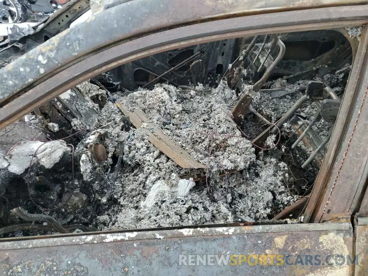 7 Photograph of a damaged car 4S4BTGUD5R3239928 SUBARU OUTBACK WI 2024