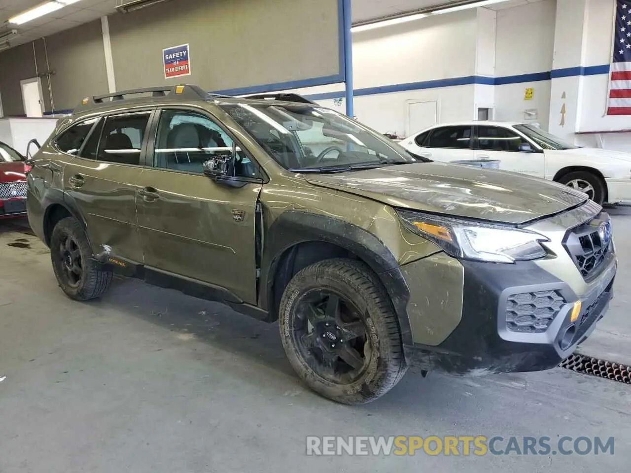 4 Photograph of a damaged car 4S4BTGUD7R3108712 SUBARU OUTBACK WI 2024