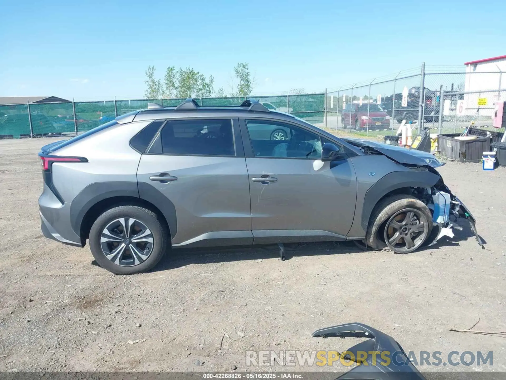 13 Фотография поврежденного автомобиля JTMABABA1RA067157 SUBARU SOLTERRA 2024