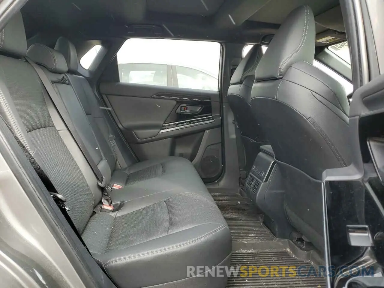 11 Фотография поврежденного автомобиля JTMABABA8PA021385 SUBARU SOLTERRA P 2023