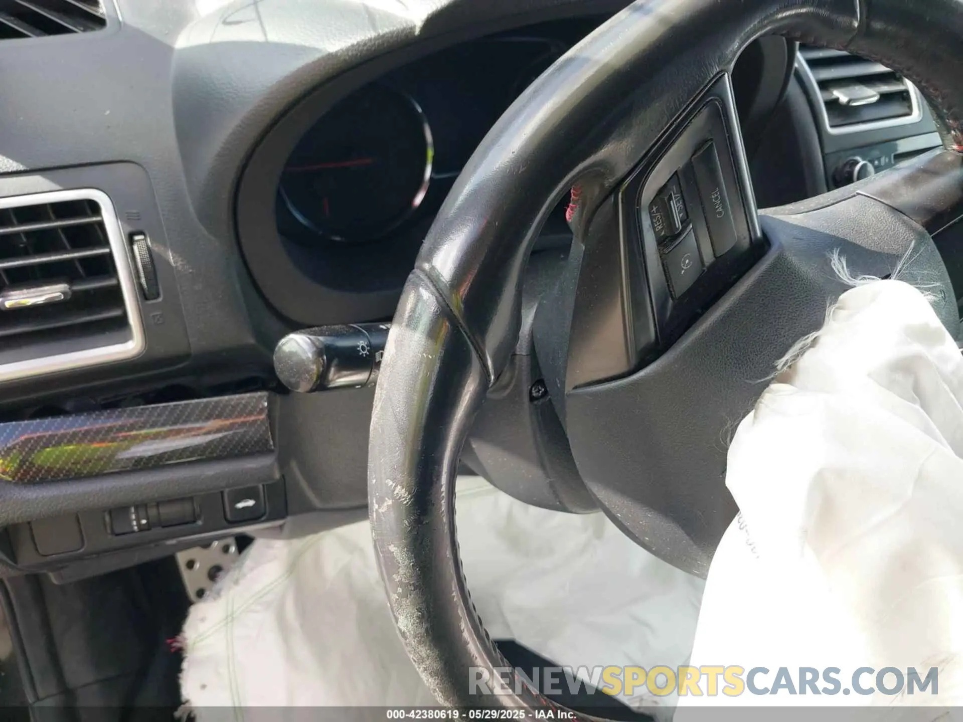 7 Фотография поврежденного автомобиля JF1VA1A65K9815424 SUBARU WRX 2019