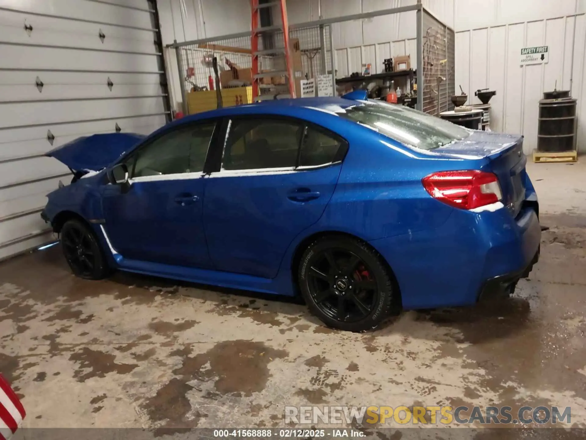 14 Фотография поврежденного автомобиля JF1VA1B62K9815539 SUBARU WRX 2019