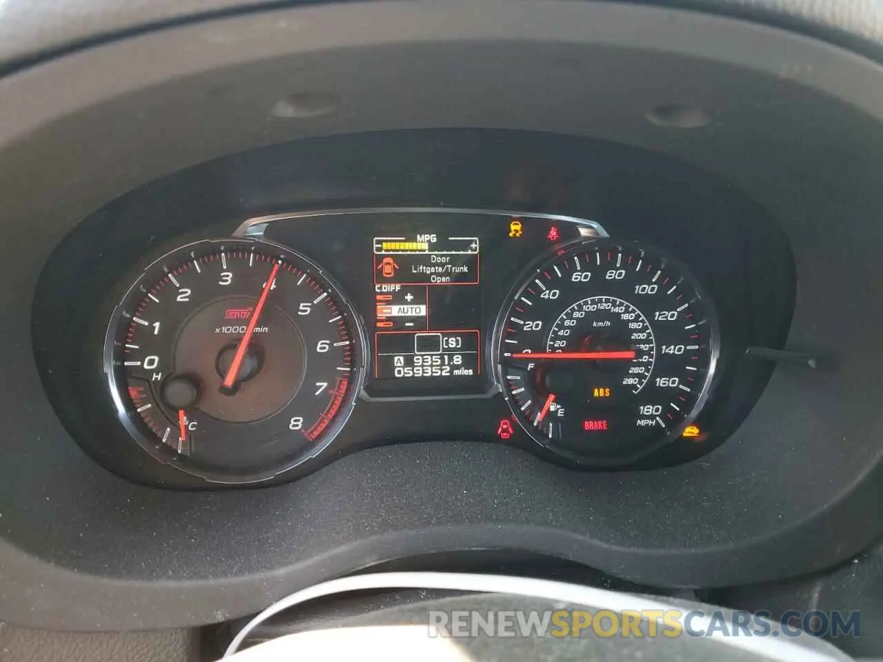 9 Фотография поврежденного автомобиля JF1VA2S60K9827503 SUBARU WRX 2019