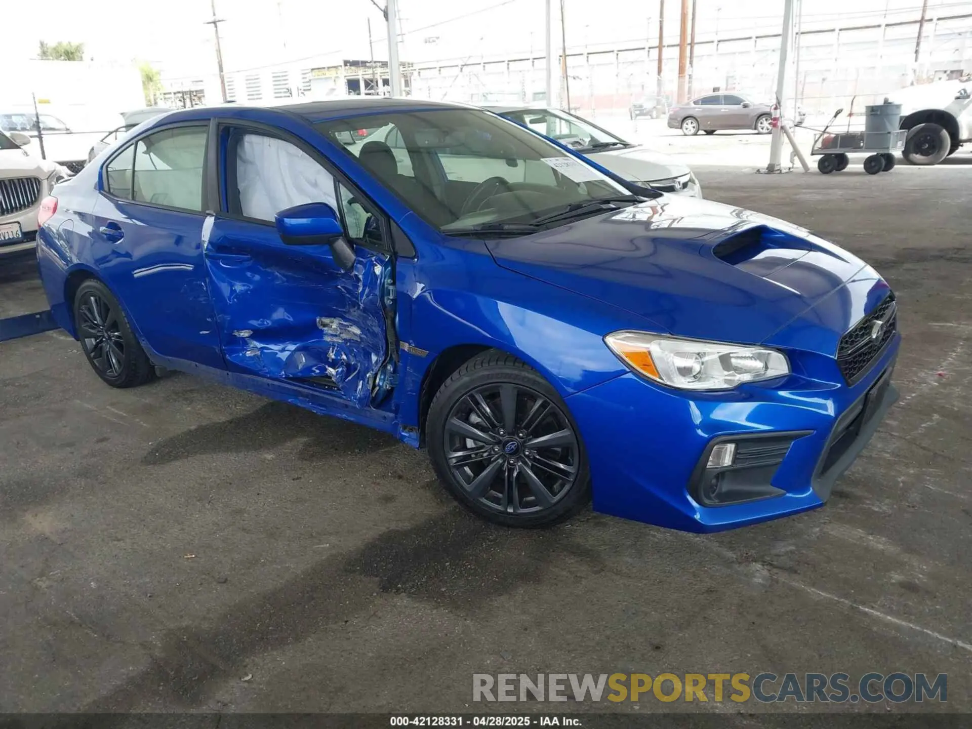 1 Фотография поврежденного автомобиля JF1VA1A60L9808981 SUBARU WRX 2020