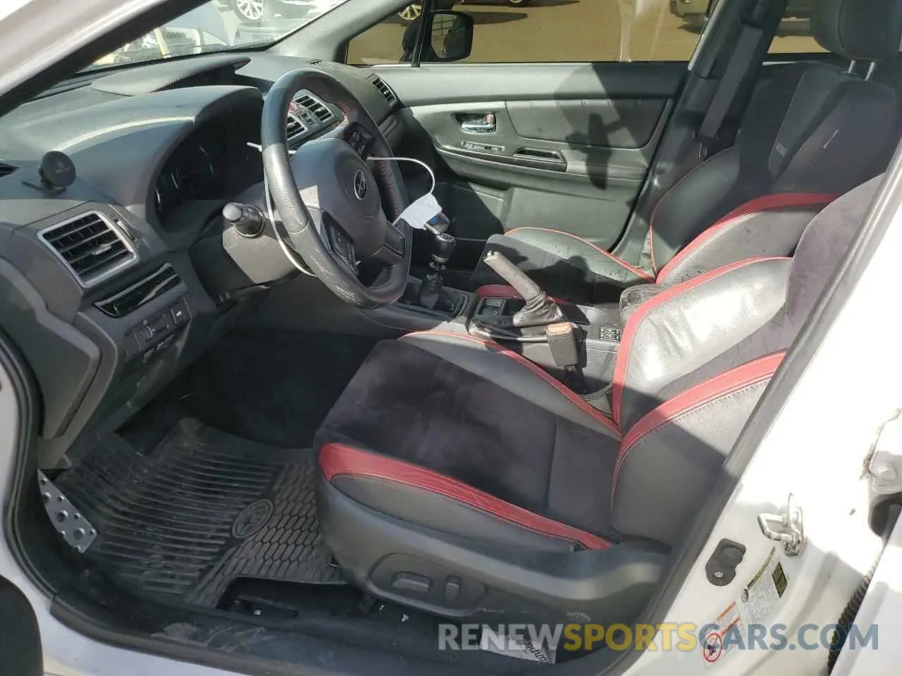 7 Фотография поврежденного автомобиля JF1VA1B61L9810950 SUBARU WRX 2020