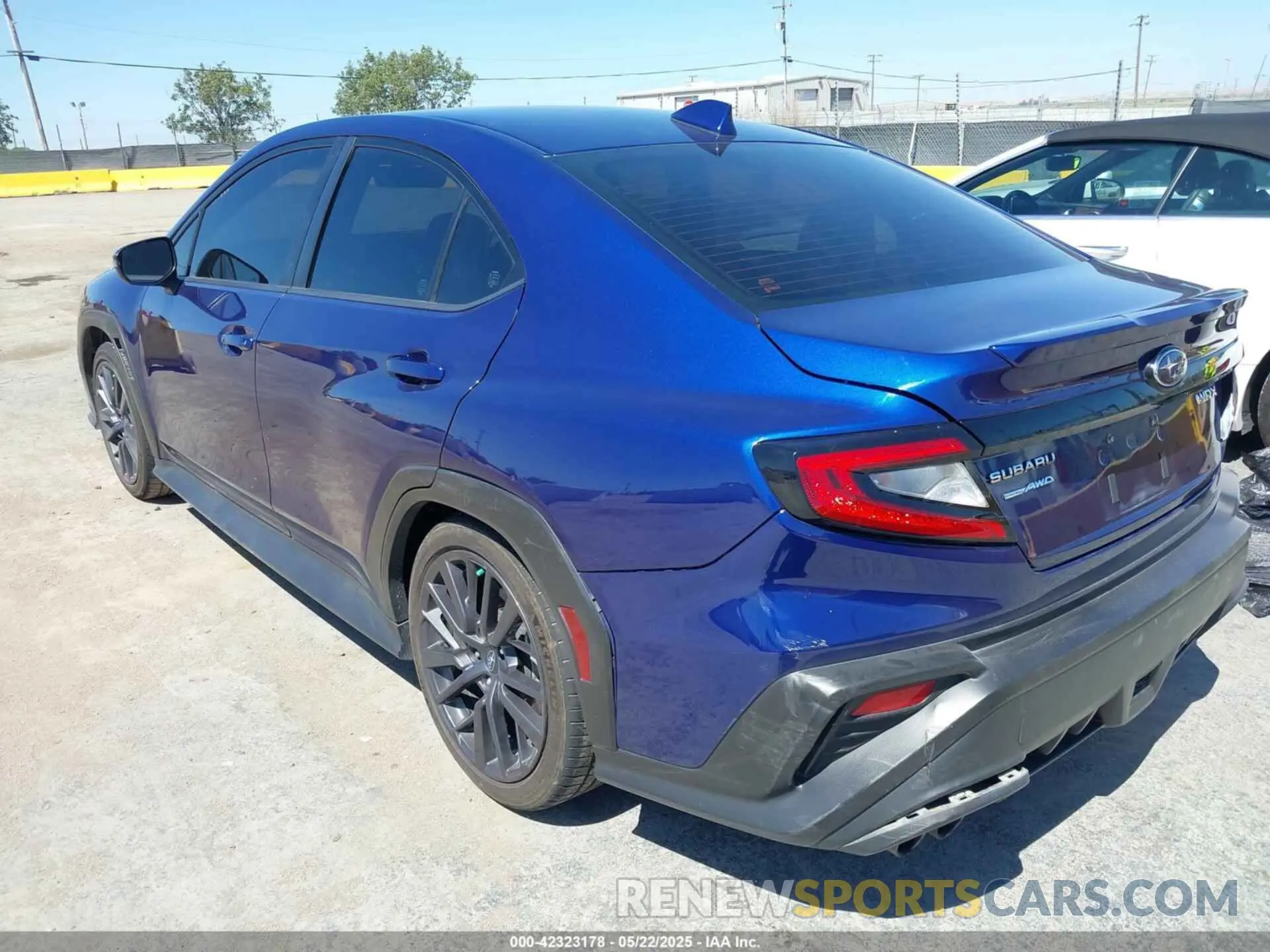 3 Фотография поврежденного автомобиля JF1VBAL6XN9013238 SUBARU WRX 2022