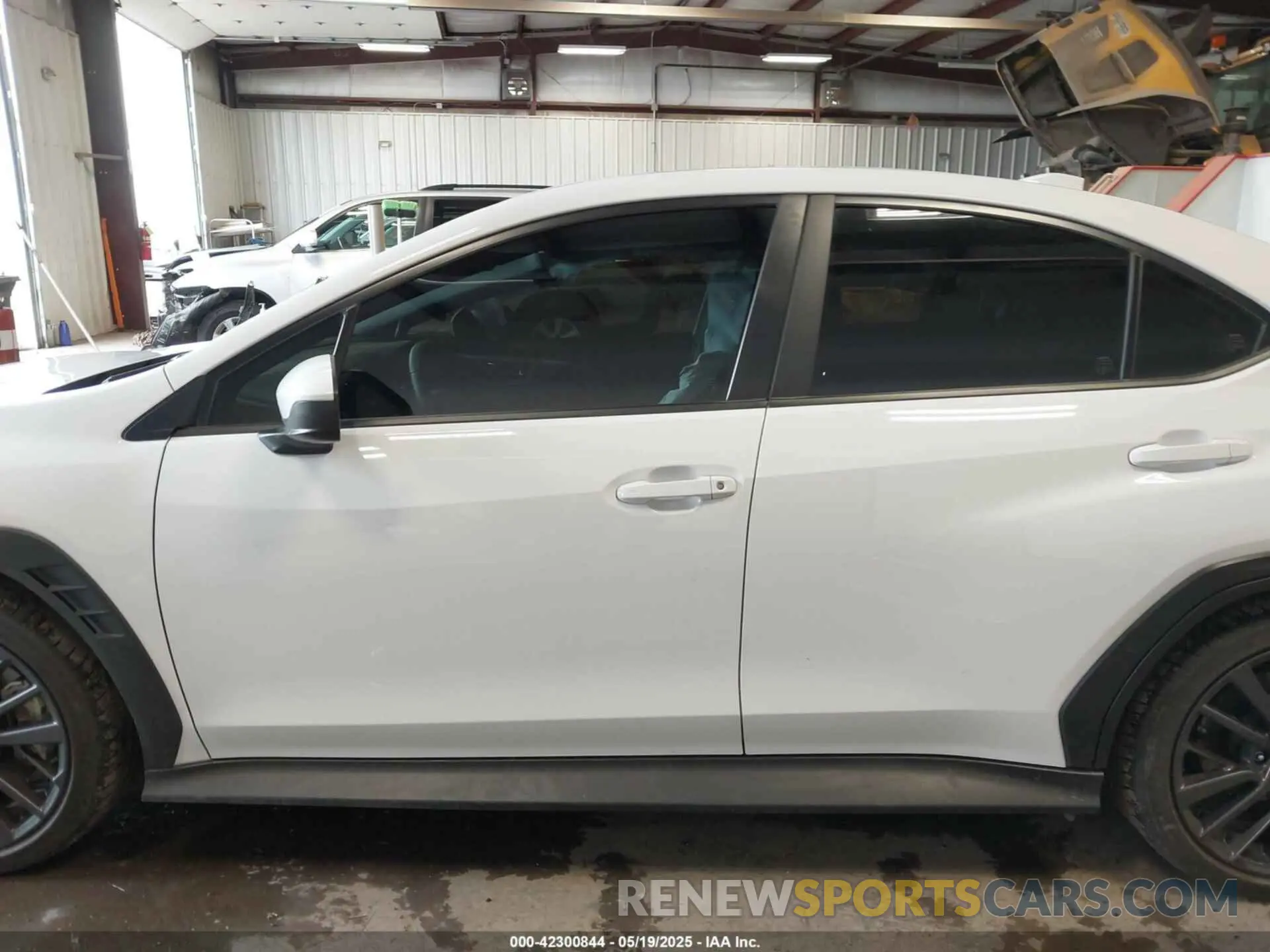 15 Photograph of a damaged car JF1VBAF68P9823577 SUBARU WRX 2023