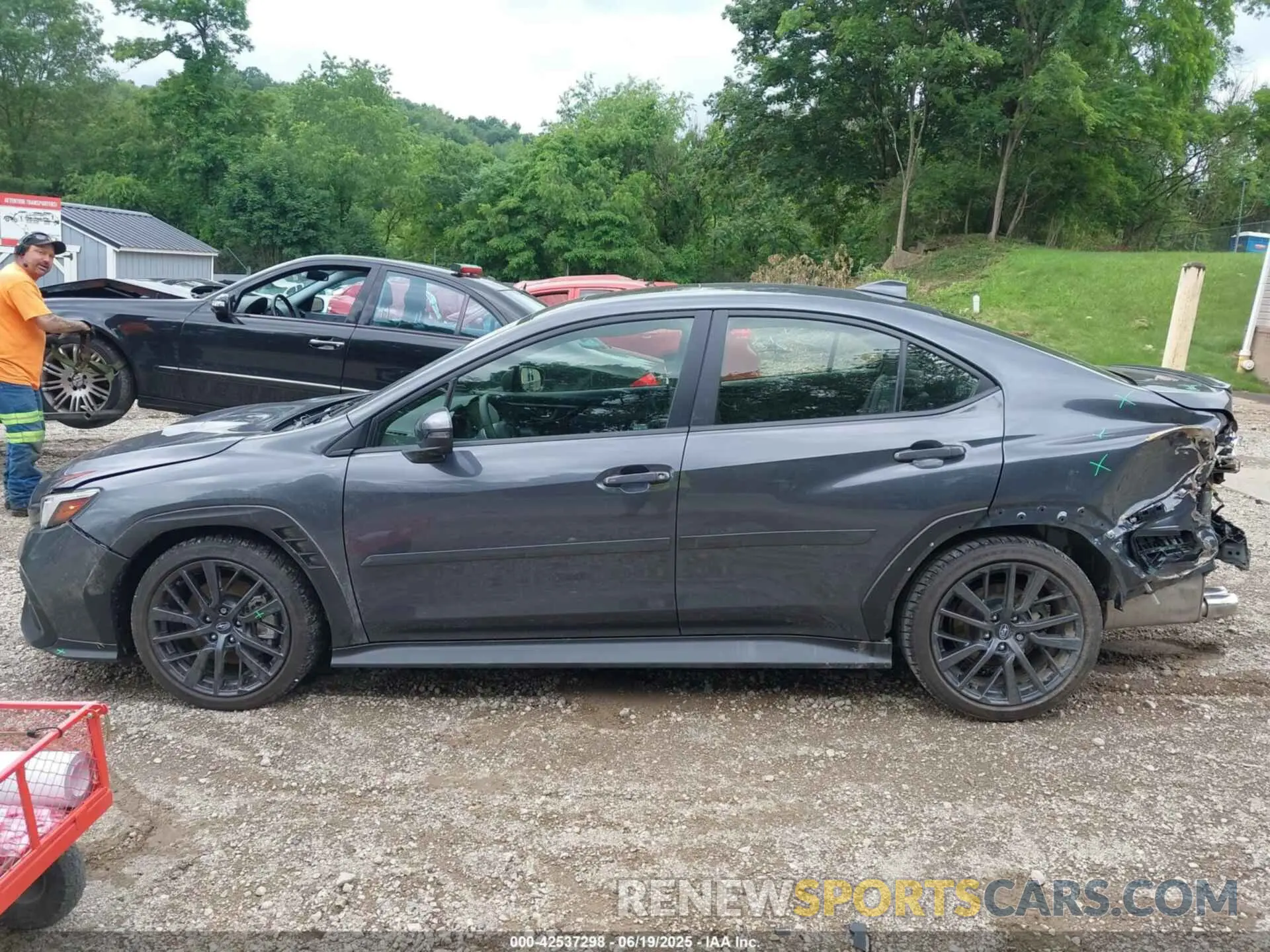14 Фотография поврежденного автомобиля JF1VBAN67R9817497 SUBARU WRX 2024