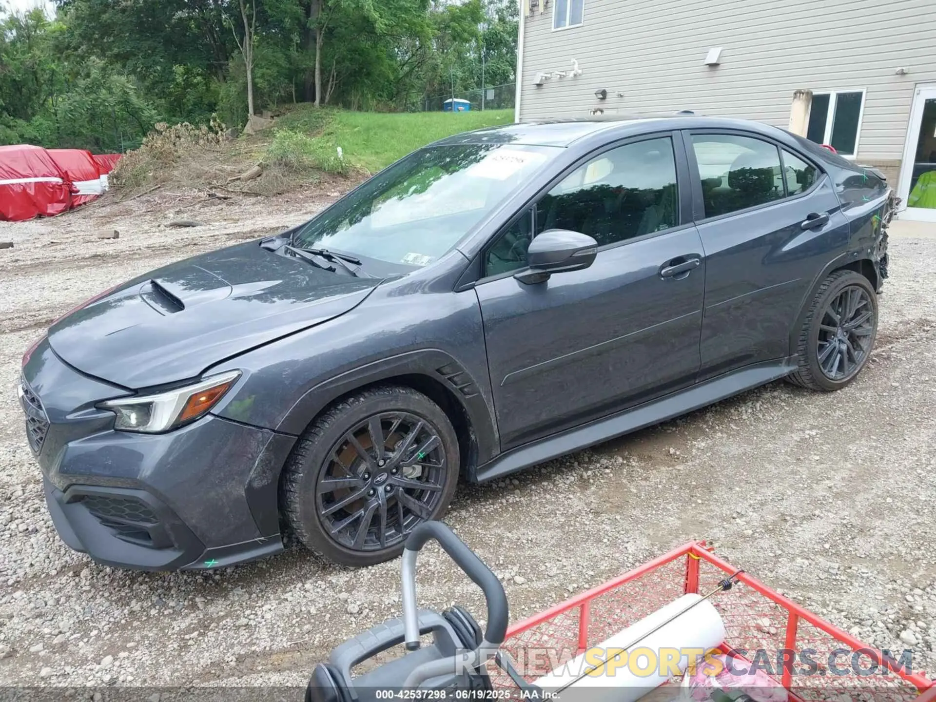 2 Фотография поврежденного автомобиля JF1VBAN67R9817497 SUBARU WRX 2024