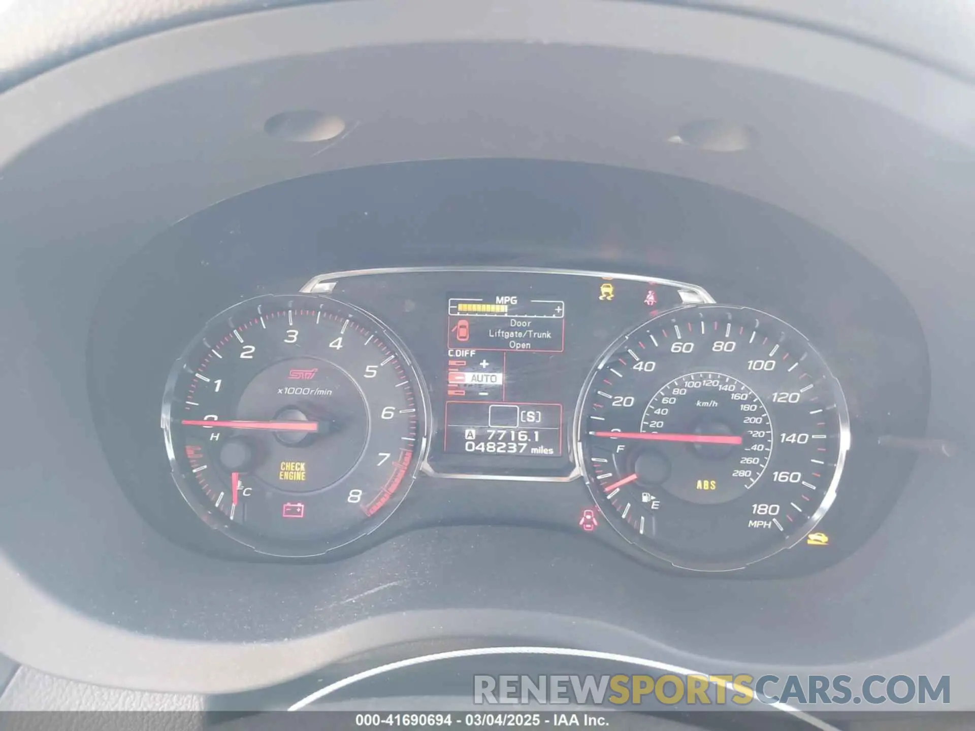 7 Фотография поврежденного автомобиля JF1VA2R62K9815973 SUBARU WRX STI 2019