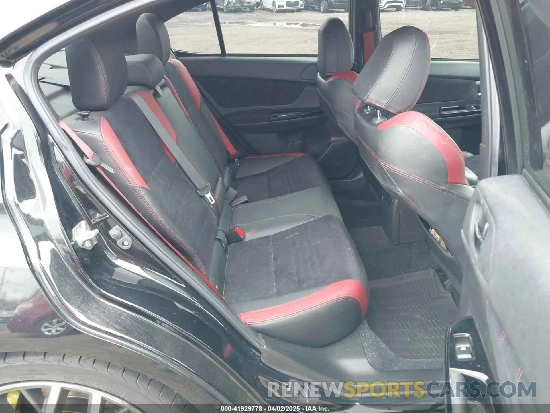 8 Фотография поврежденного автомобиля JF1VA2E6XL9818207 SUBARU WRX STI 2020
