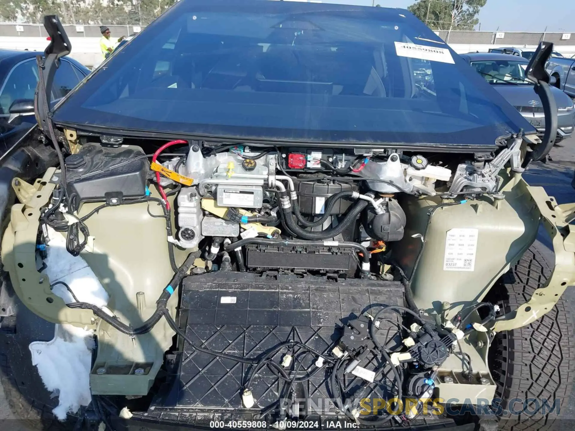 10 Photograph of a damaged car 7G2CEHED0RA003501 TESLA CYBERTRUCK 2024