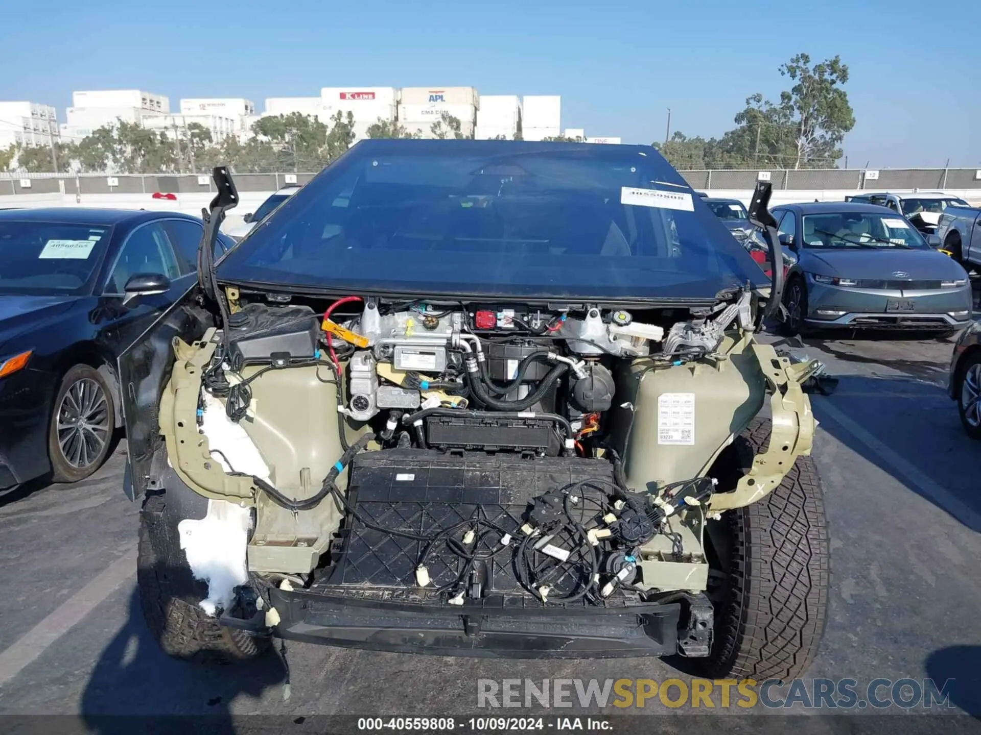 11 Photograph of a damaged car 7G2CEHED0RA003501 TESLA CYBERTRUCK 2024