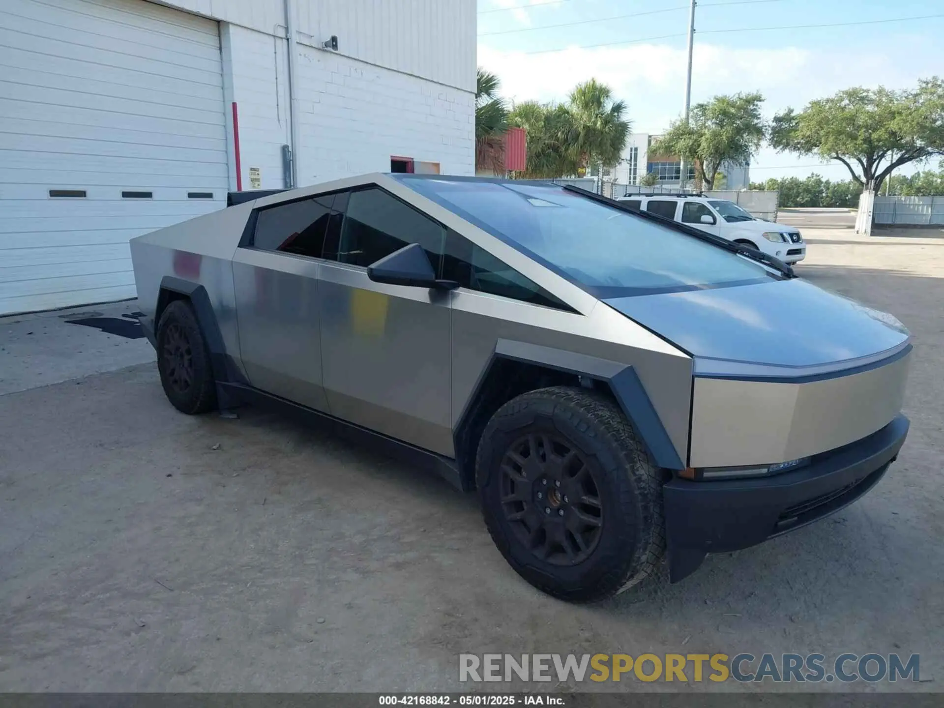 1 Фотография поврежденного автомобиля 7G2CEHED0RA018998 TESLA CYBERTRUCK 2024