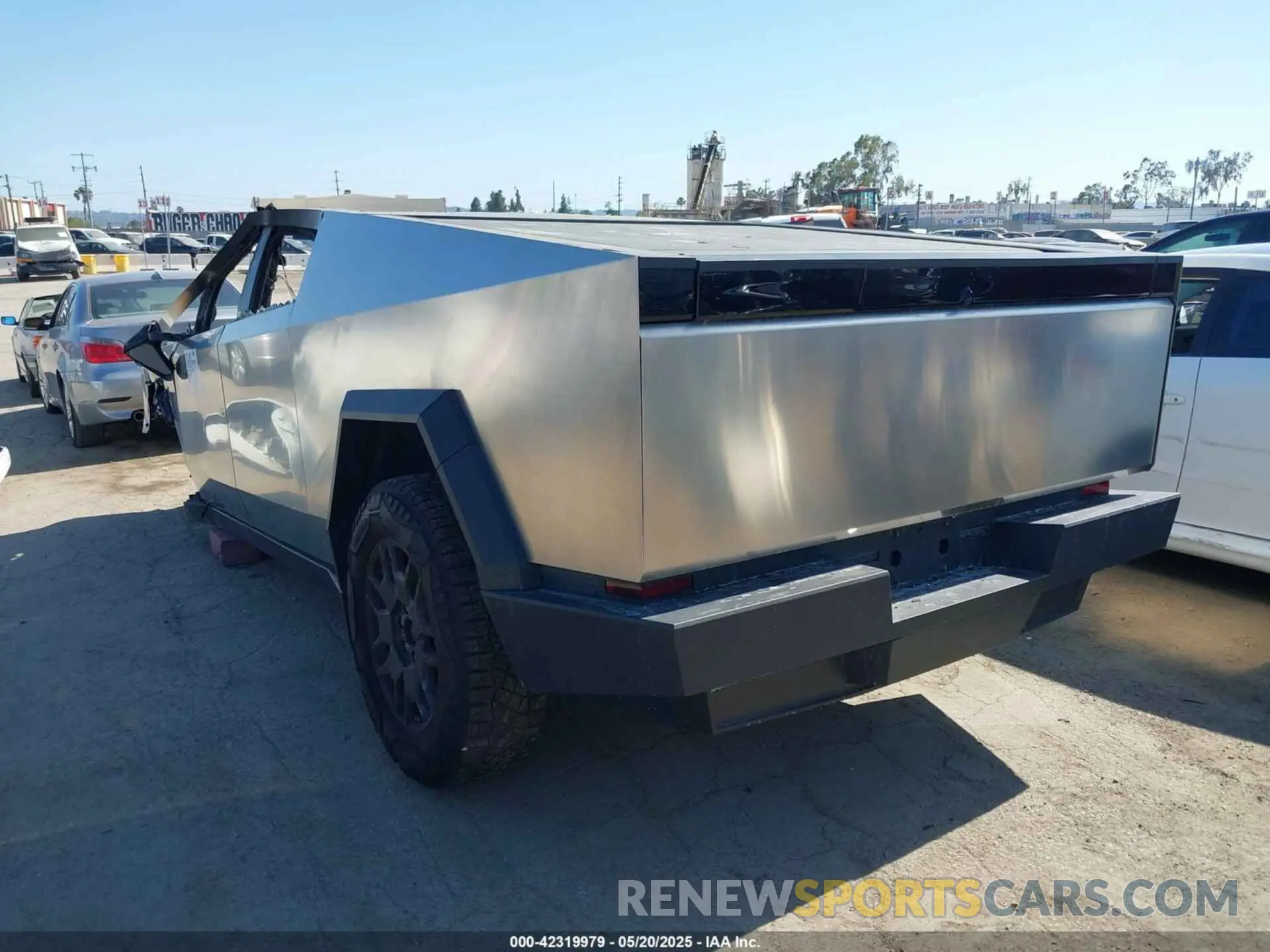 3 Фотография поврежденного автомобиля 7G2CEHED1RA031677 TESLA CYBERTRUCK 2024