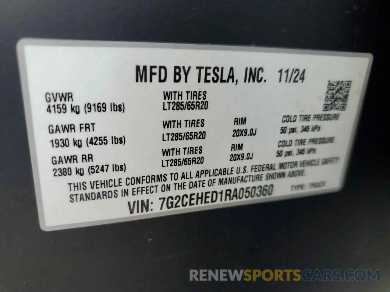15 Photograph of a damaged car 7G2CEHED1RA050360 TESLA CYBERTRUCK 2024