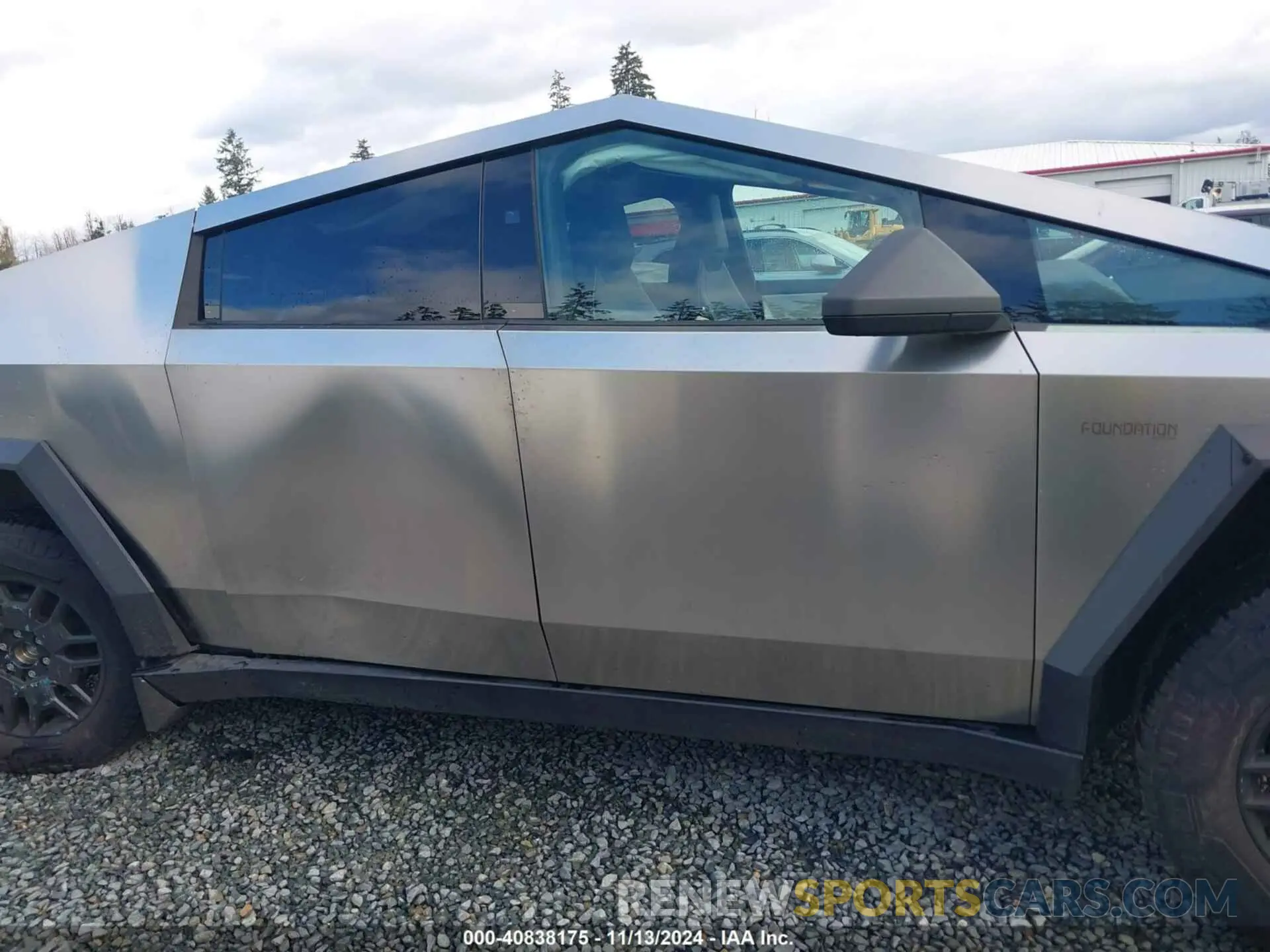 13 Photograph of a damaged car 7G2CEHED2RA019151 TESLA CYBERTRUCK 2024