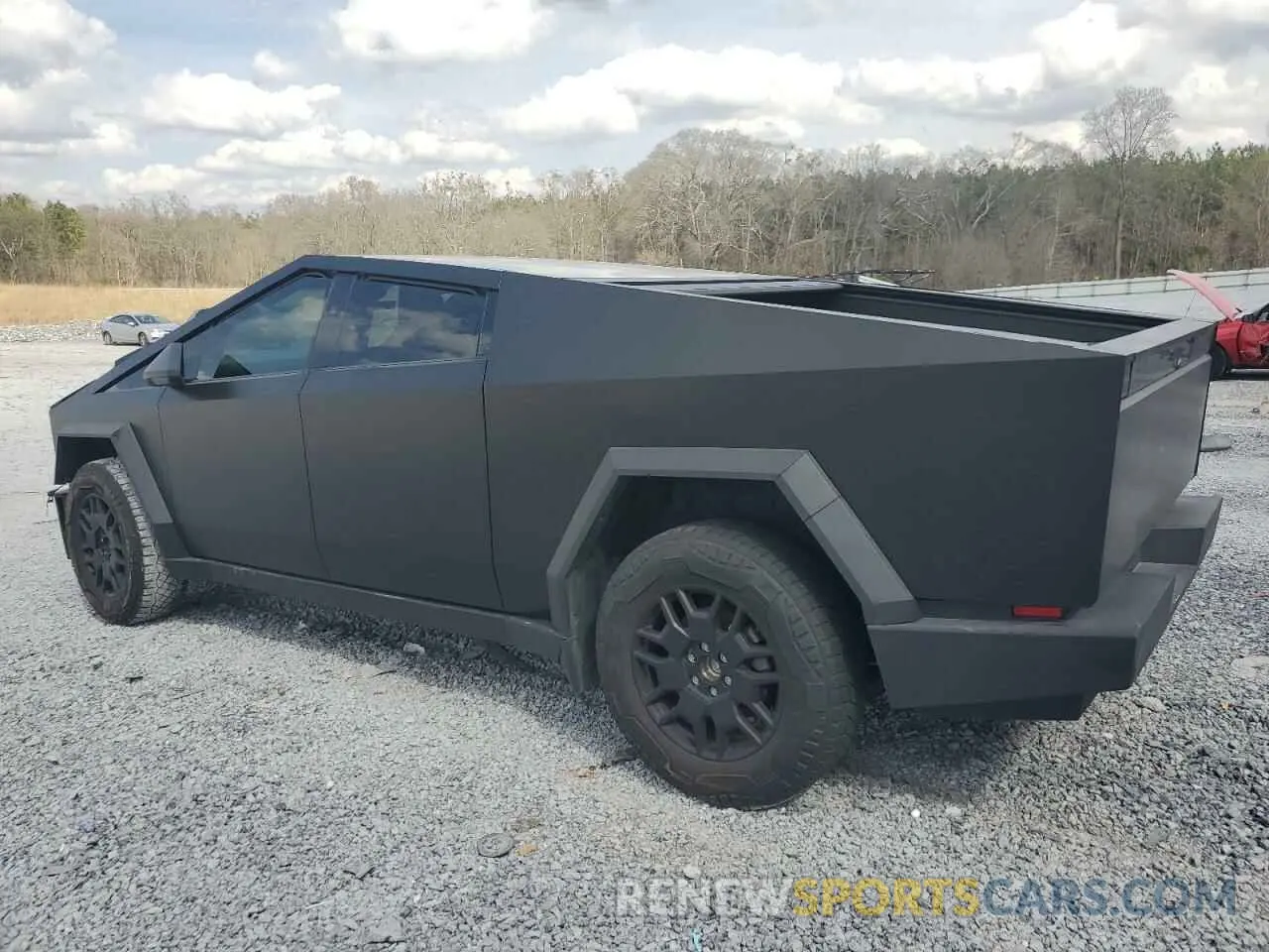 2 Photograph of a damaged car 7G2CEHED4RA015912 TESLA CYBERTRUCK 2024