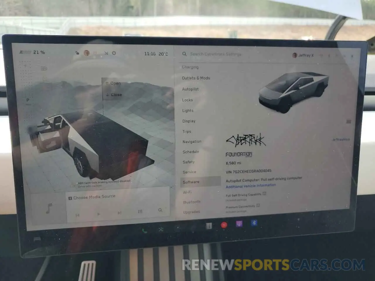 9 Photograph of a damaged car 7G2CEHED5RA004045 TESLA CYBERTRUCK 2024