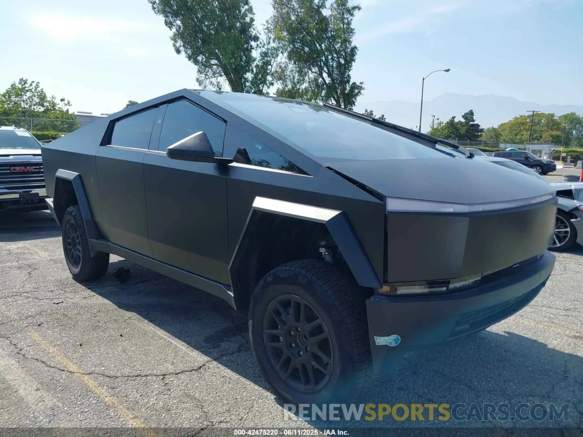 1 Фотография поврежденного автомобиля 7G2CEHED5RA053441 TESLA CYBERTRUCK 2024