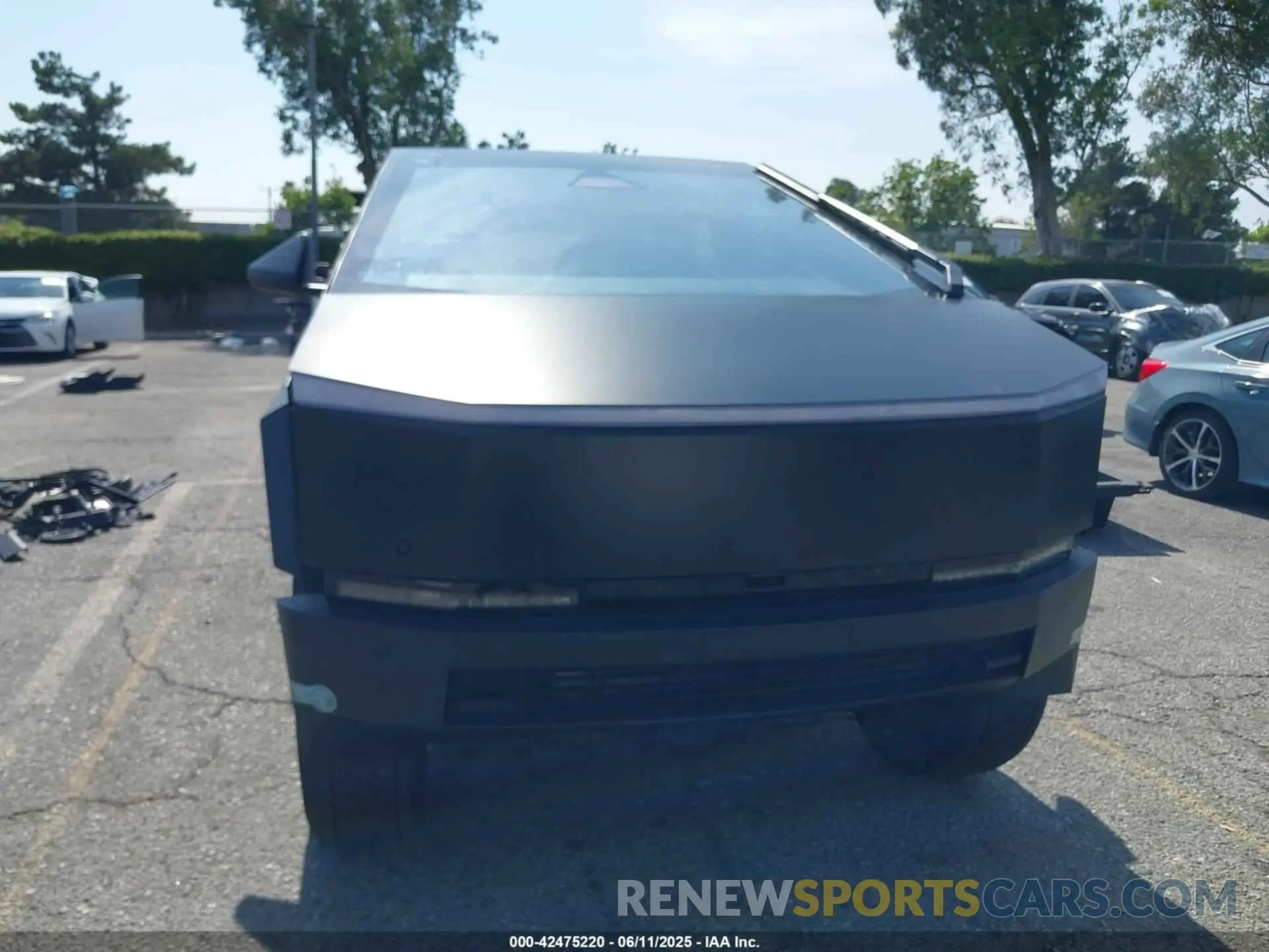 12 Фотография поврежденного автомобиля 7G2CEHED5RA053441 TESLA CYBERTRUCK 2024