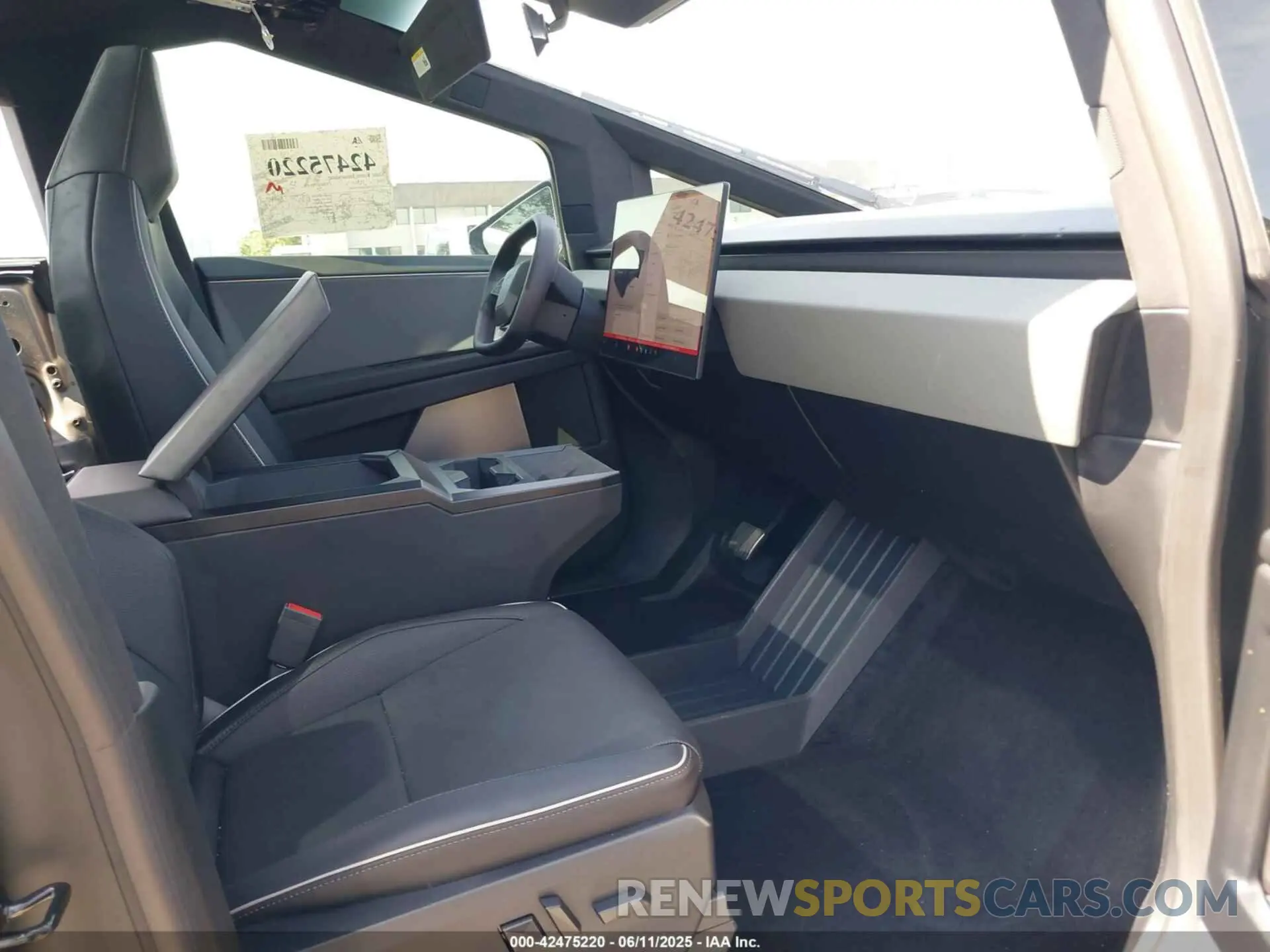 5 Фотография поврежденного автомобиля 7G2CEHED5RA053441 TESLA CYBERTRUCK 2024