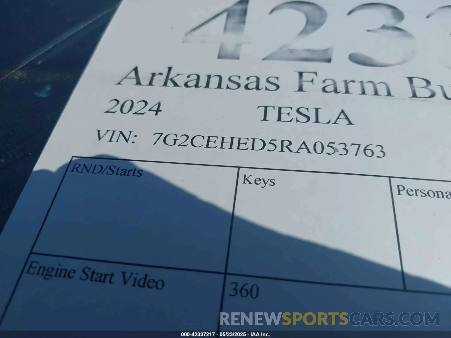 9 Photograph of a damaged car 7G2CEHED5RA053763 TESLA CYBERTRUCK 2024