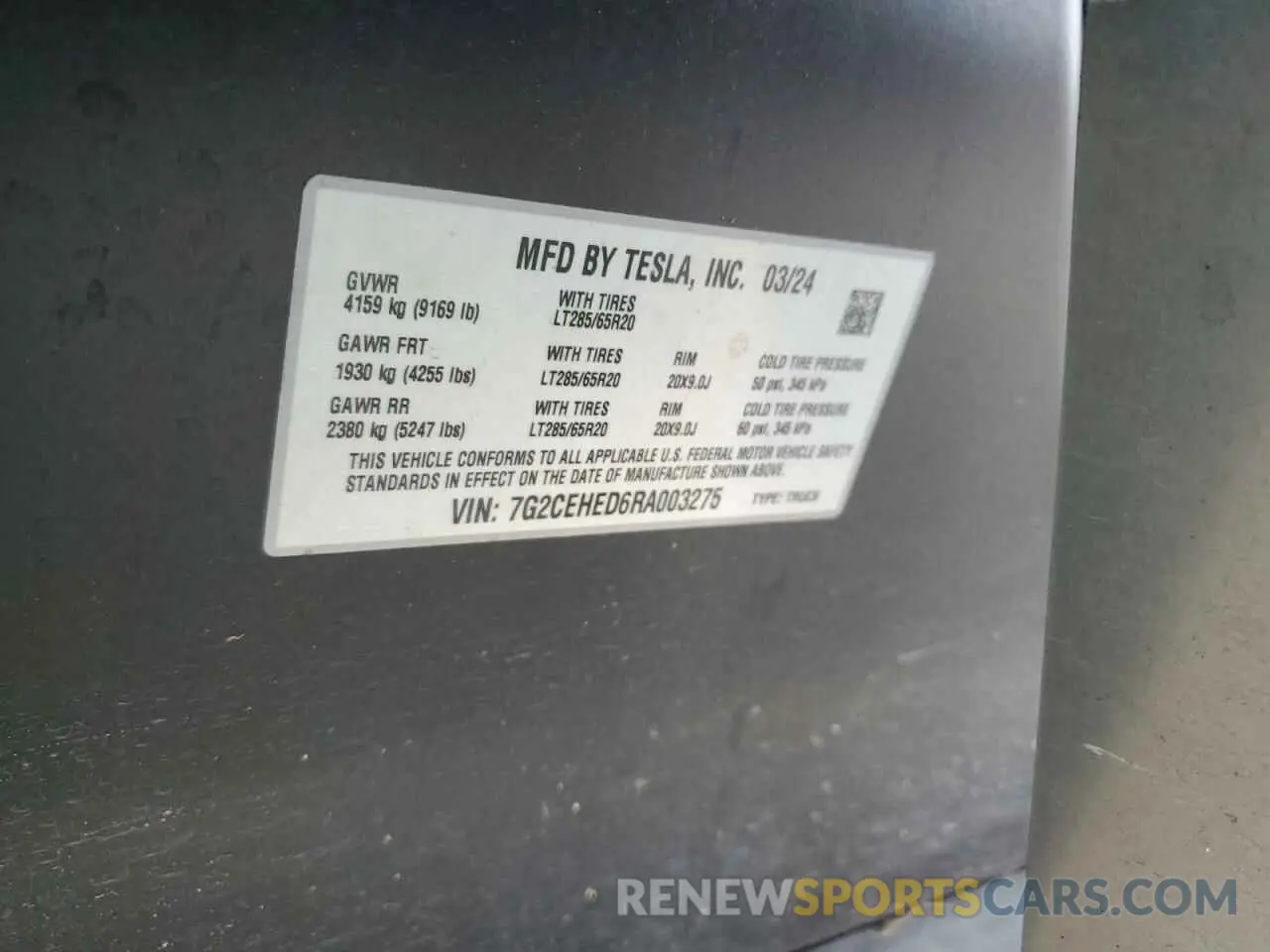 14 Photograph of a damaged car 7G2CEHED6RA003275 TESLA CYBERTRUCK 2024