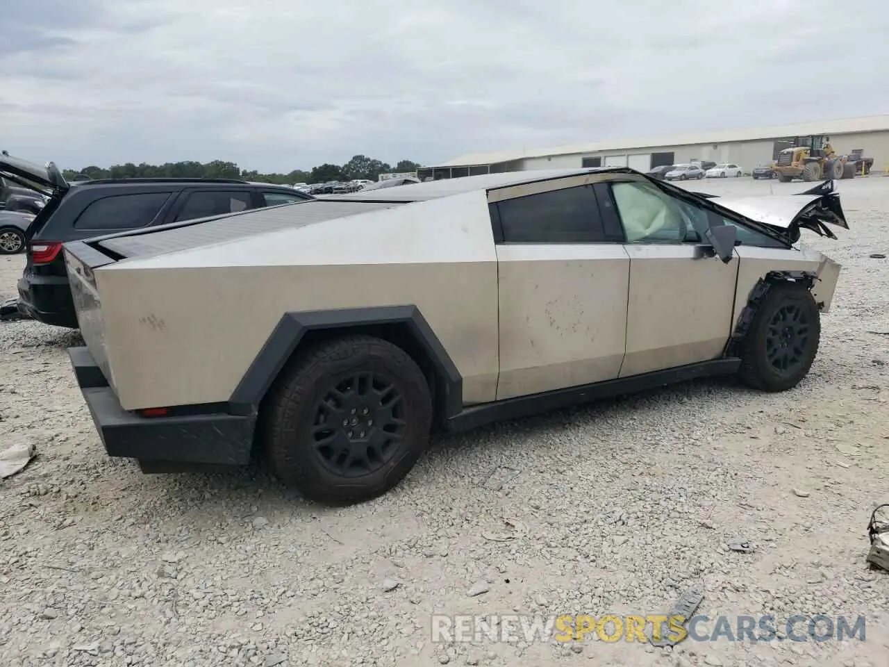 3 Photograph of a damaged car 7G2CEHED6RA008072 TESLA CYBERTRUCK 2024