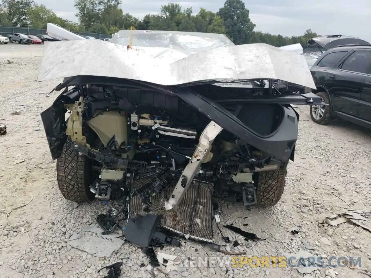5 Photograph of a damaged car 7G2CEHED6RA008072 TESLA CYBERTRUCK 2024