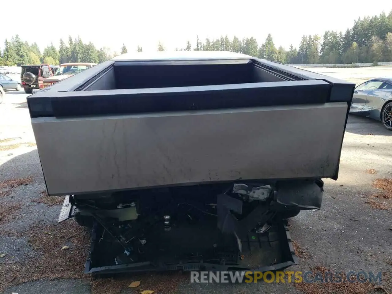 6 Photograph of a damaged car 7G2CEHED8RA006307 TESLA CYBERTRUCK 2024